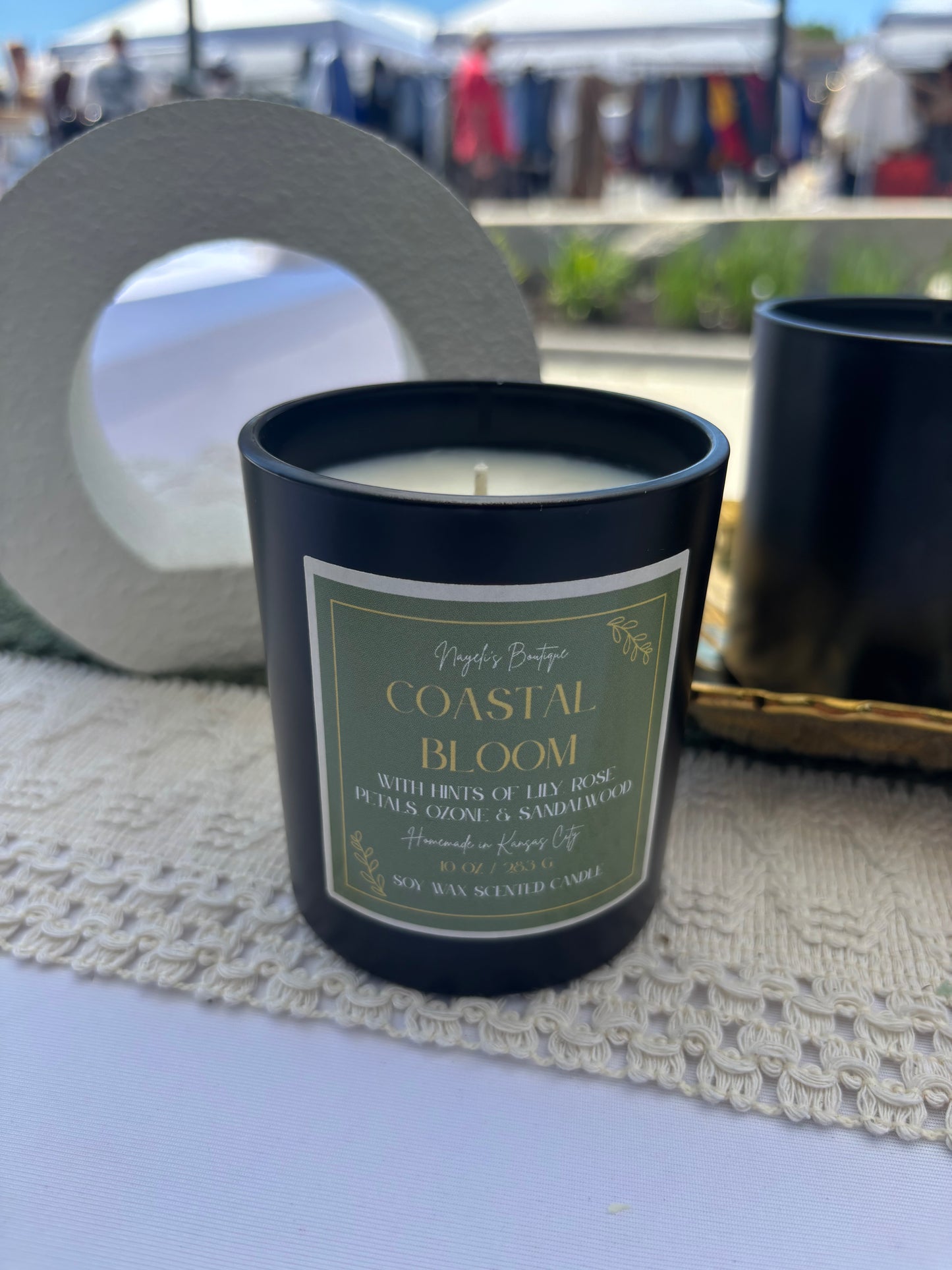 Coastal Bloom 10 Oz Candle